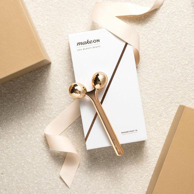 画像: MAKEON(メイクオン)マグネタイト15 美顔ローラー 特別価格4,320円 (通常価格 7,200円)