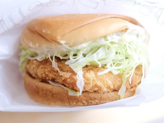 画像: 「海老カツバーガー」