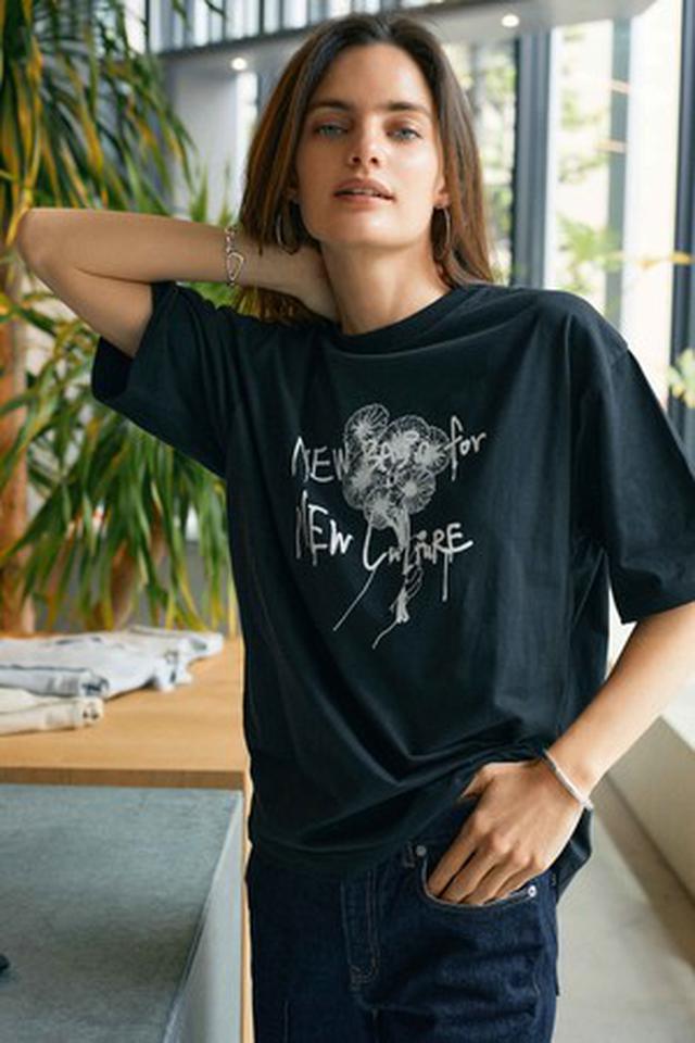 画像8: “着た人が楽しくなる”をテーマにシルエットにこだわったデニムとメッセージロゴTシャツの4型を発売