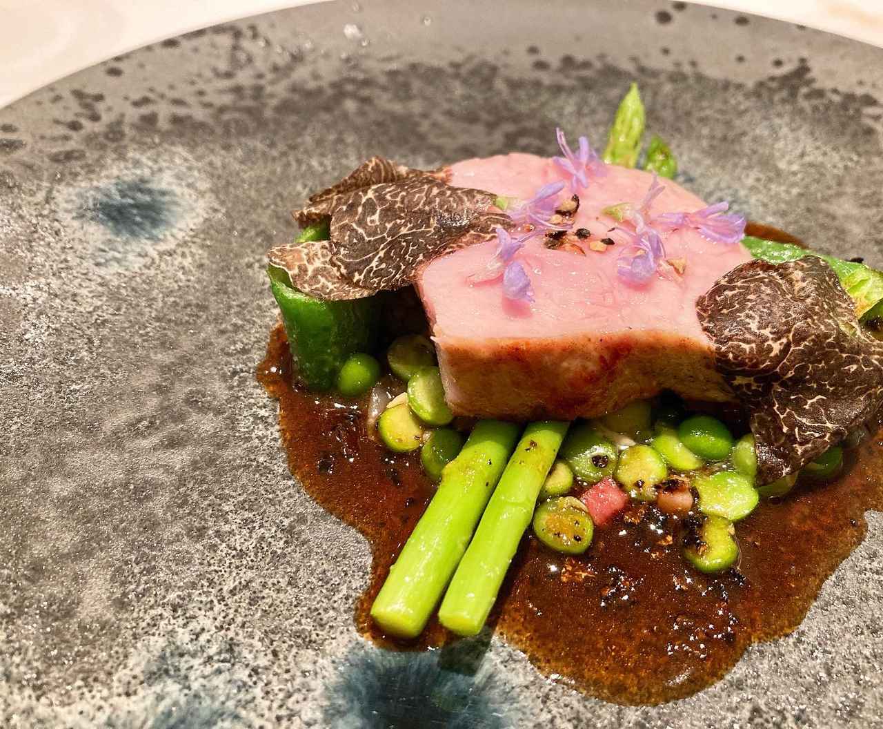 画像2: スタイリッシュでシンプル、だけど華やかなお料理