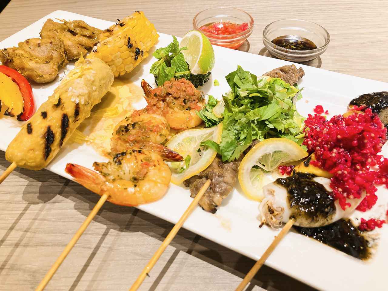 画像1: インスタ映えするグルメ串焼きもマスト