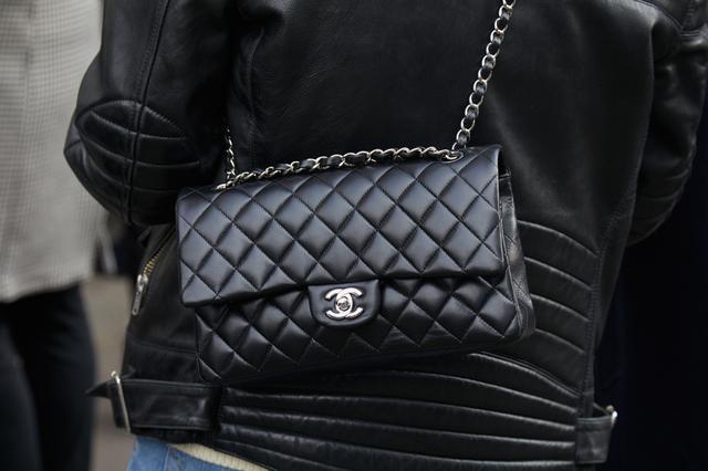 **使いやすいサイズ感◎**【CHANEL】マトラッセクラッチバッグ CHANEL - CHANEL シャネル マトラッセ クラッチバッグ セカンド