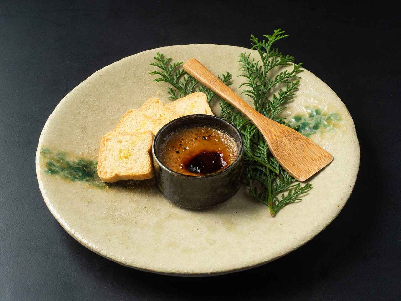 画像: 鶏白レバー のブリュレ 仕立て