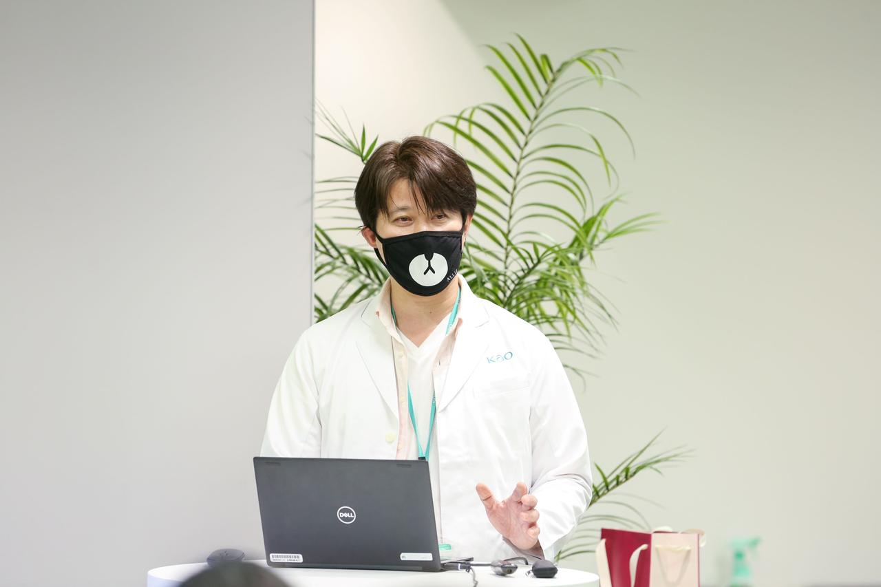 画像: ソフィーナ iP　開発担当の熊さん