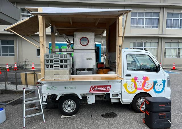 突然起こる災害に備える ポータブル電源で安全・快適な「車中泊避難