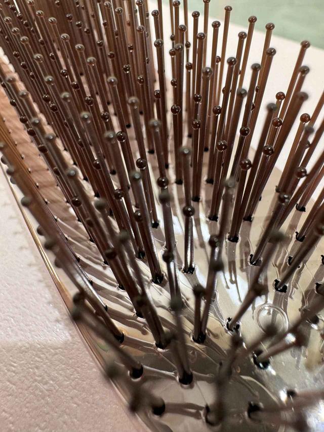 エス・ハート・エス】1本で頭皮と顔をトータルケア♡スカルプブラシ