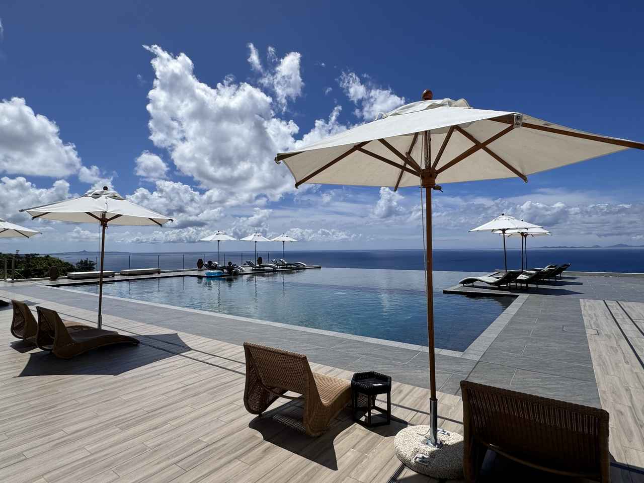 画像 : 2番目の画像 - 「沖縄で人気の古宇利島でChill out stay♡究極のLuxury Boutique Hotel【One Suite THE GRAND】」のアルバム - カワコレメディア