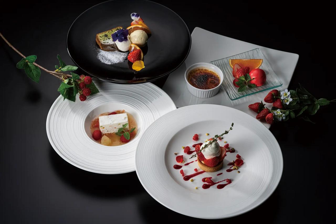 画像: 春の摩天楼ディナー　デザート