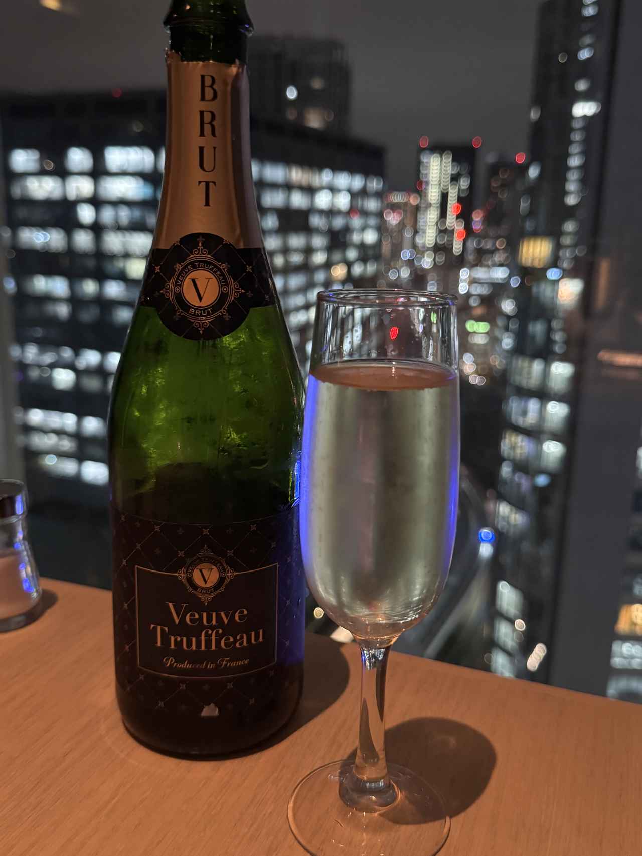 画像1: 夜景と極上フレンチを楽しむ「春の摩天楼ディナー」登場！ザ ロイヤルパークホテル アイコニック 東京汐留