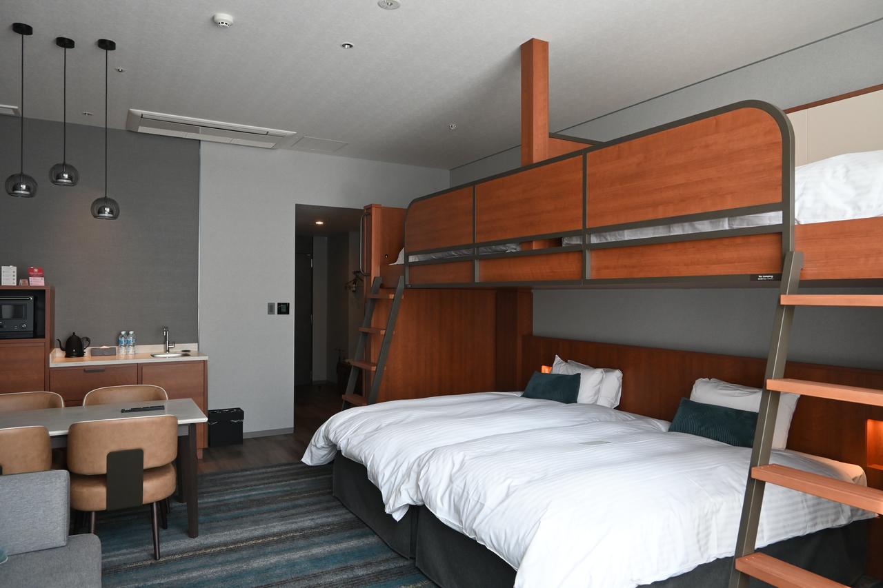 画像1: まるで一人暮らしスタート!?広々47㎡の住めるホテルルーム