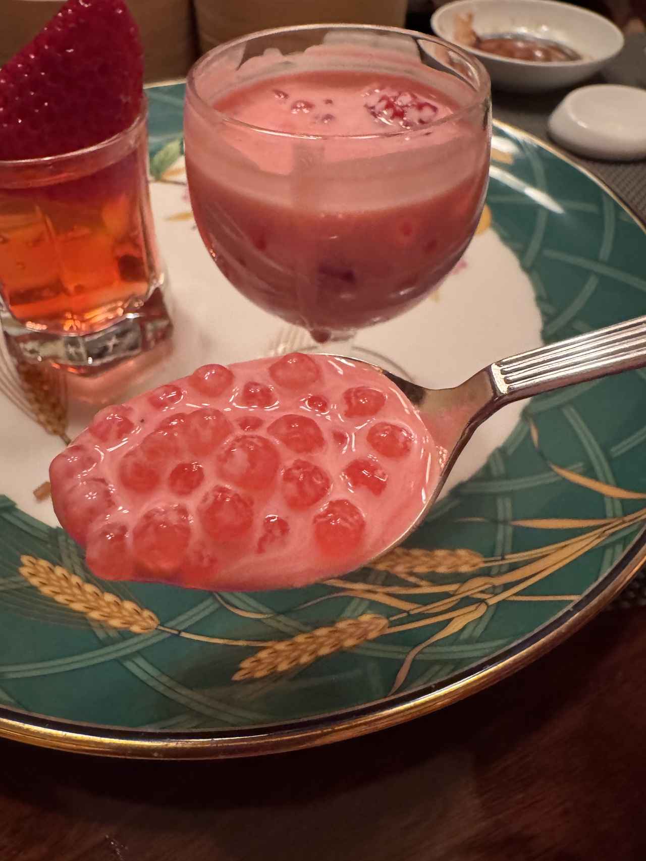 画像 : 4番目の画像 - 「苺×点心の夢コラボ♡ANAインターコンチネンタルホテル東京で「ストロベリー・チャイニーズ・アフタヌーンティー」開催中」のアルバム - カワコレメディア