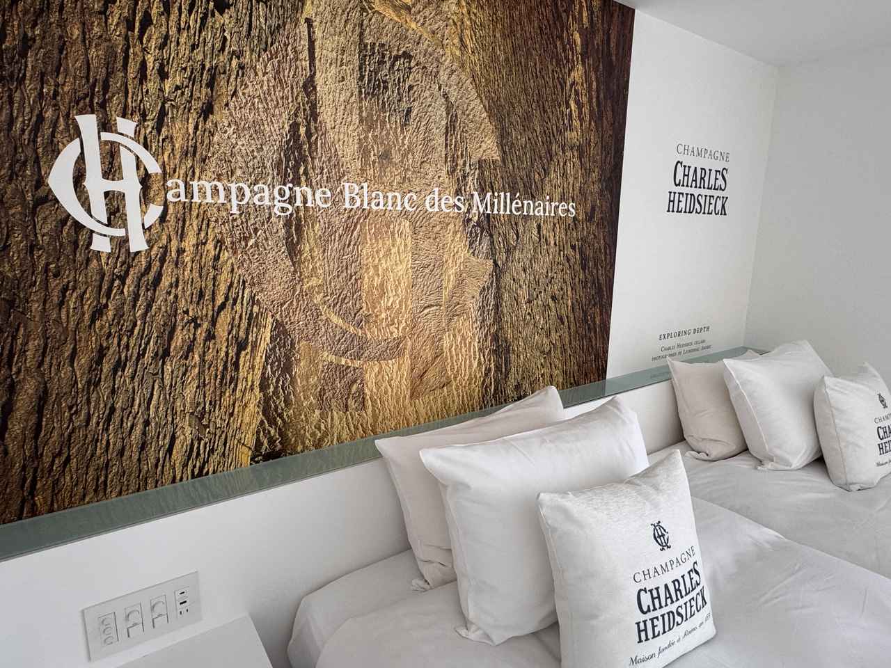 画像12: 真っ白に包まれる贅沢♡世界初のオフィシャル・シャンパン・ホテル【Cuvée J2 Hôtel Osaka by 温故知新】