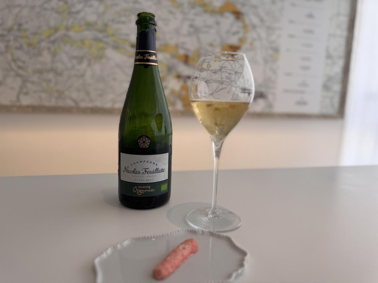 画像6: 真っ白に包まれる贅沢♡世界初のオフィシャル・シャンパン・ホテル【Cuvée J2 Hôtel Osaka by 温故知新】