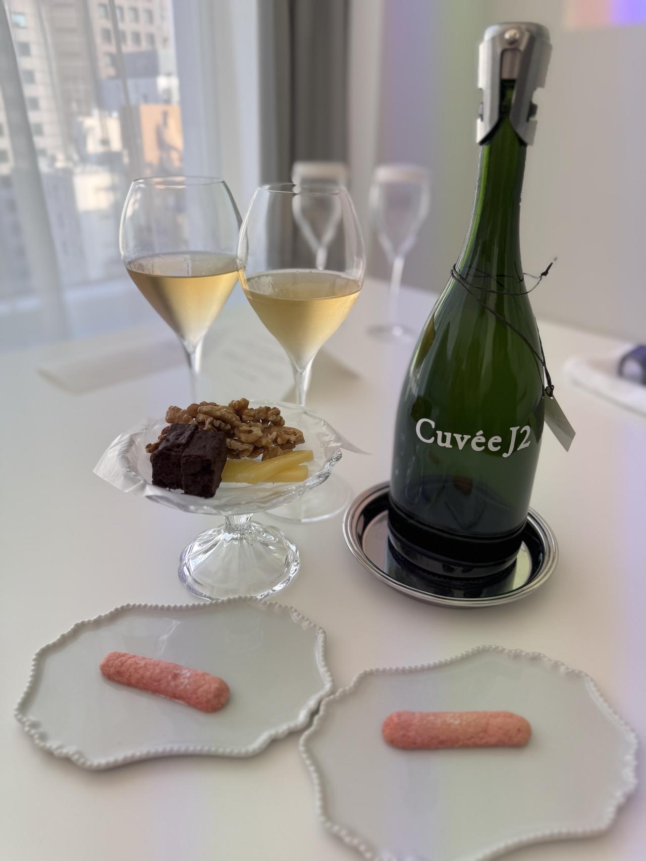 画像17: 真っ白に包まれる贅沢♡世界初のオフィシャル・シャンパン・ホテル【Cuvée J2 Hôtel Osaka by 温故知新】