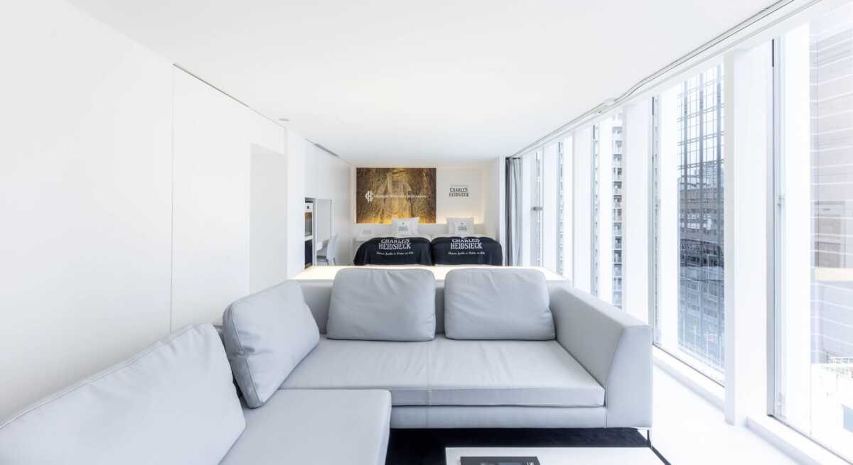 画像: 粋なジェントルマンが生み出す信念の輝き 「13F シャルル・エドシック」