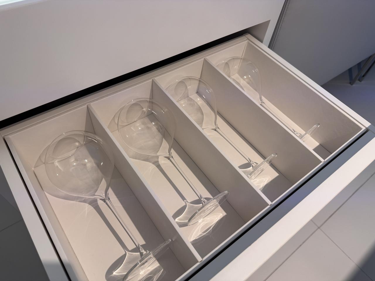 画像 : 7番目の画像 - 「真っ白に包まれる贅沢♡世界初のオフィシャル・シャンパン・ホテル【Cuvée J2 Hôtel Osaka by 温故知新】」のアルバム - カワコレメディア