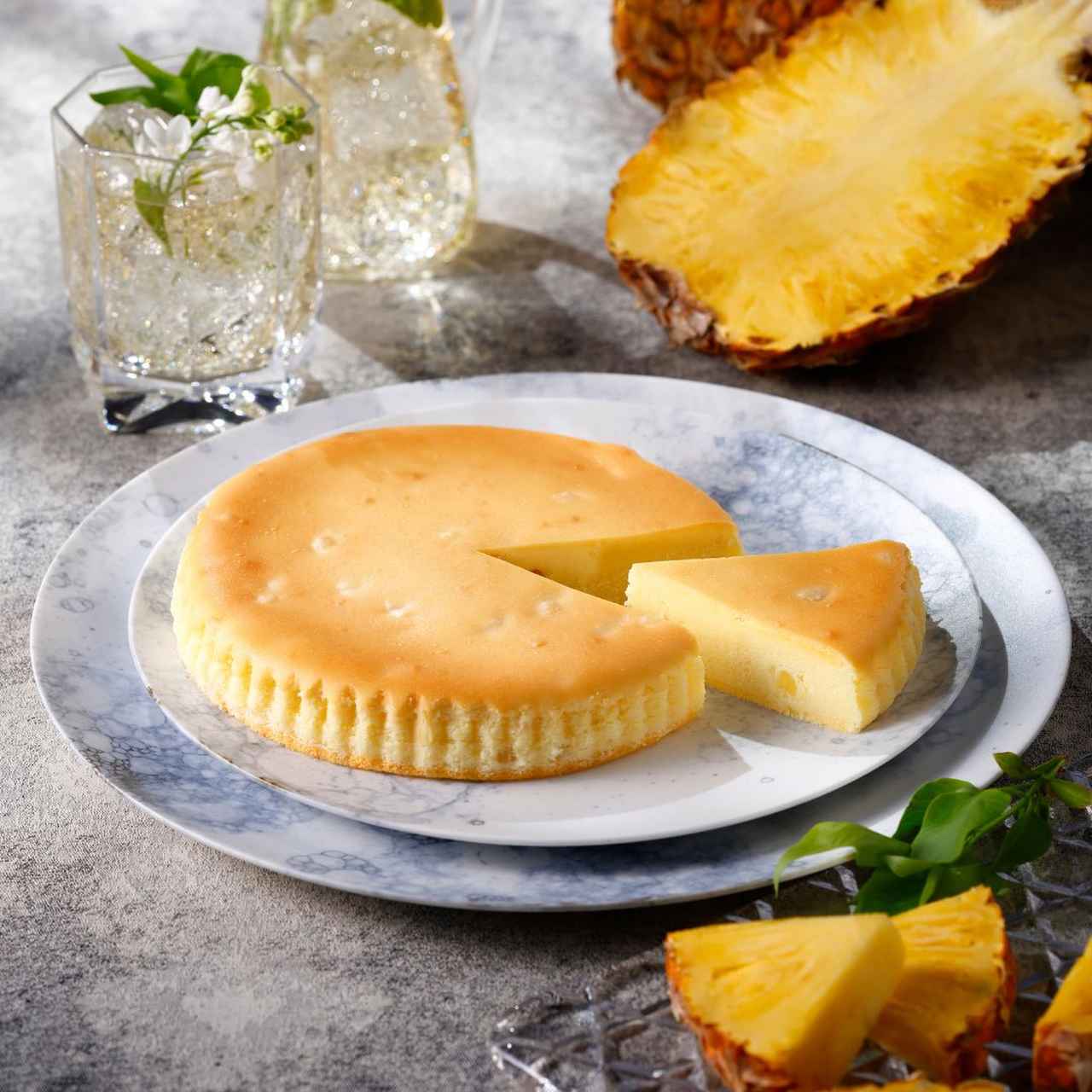 画像: 【期間限定】御用邸パイナップルチーズケーキ