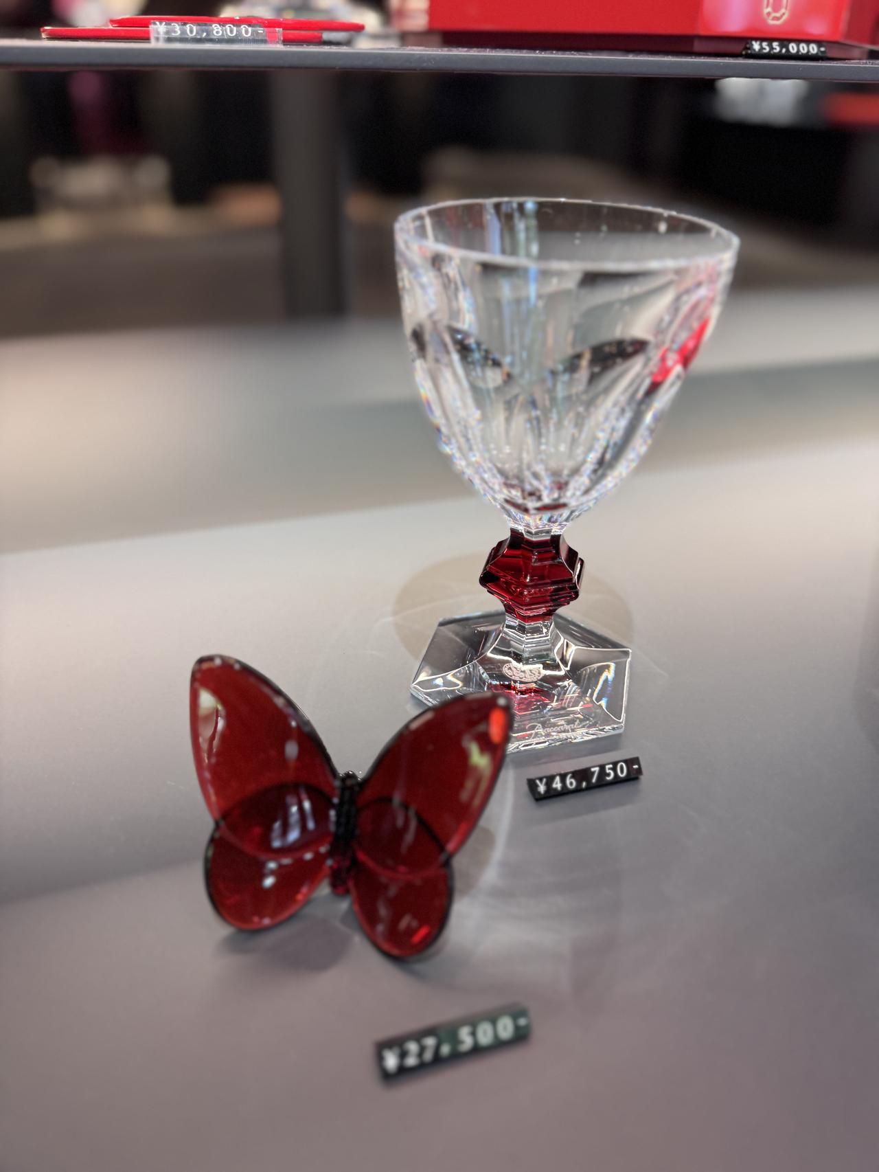 画像 : 5番目の画像 - 「深紅の煌めきに酔いしれる♡「バカラショップ 丸の内」移転リニューアル＆“バカラの壁”広がるバーが誕生！」のアルバム - カワコレメディア