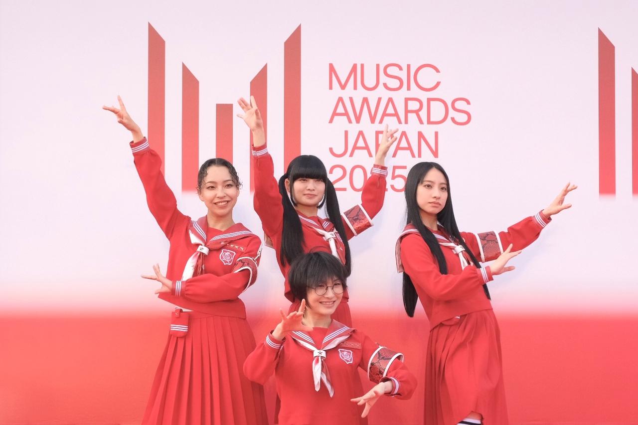 画像: 新しい学校のリーダーズ