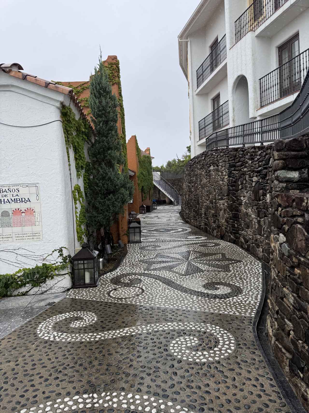 画像 : 8番目の画像 - 「まるで地中海の街並み♡三重で叶う“映え旅”と“癒し時間”【志摩地中海村】」のアルバム - カワコレメディア