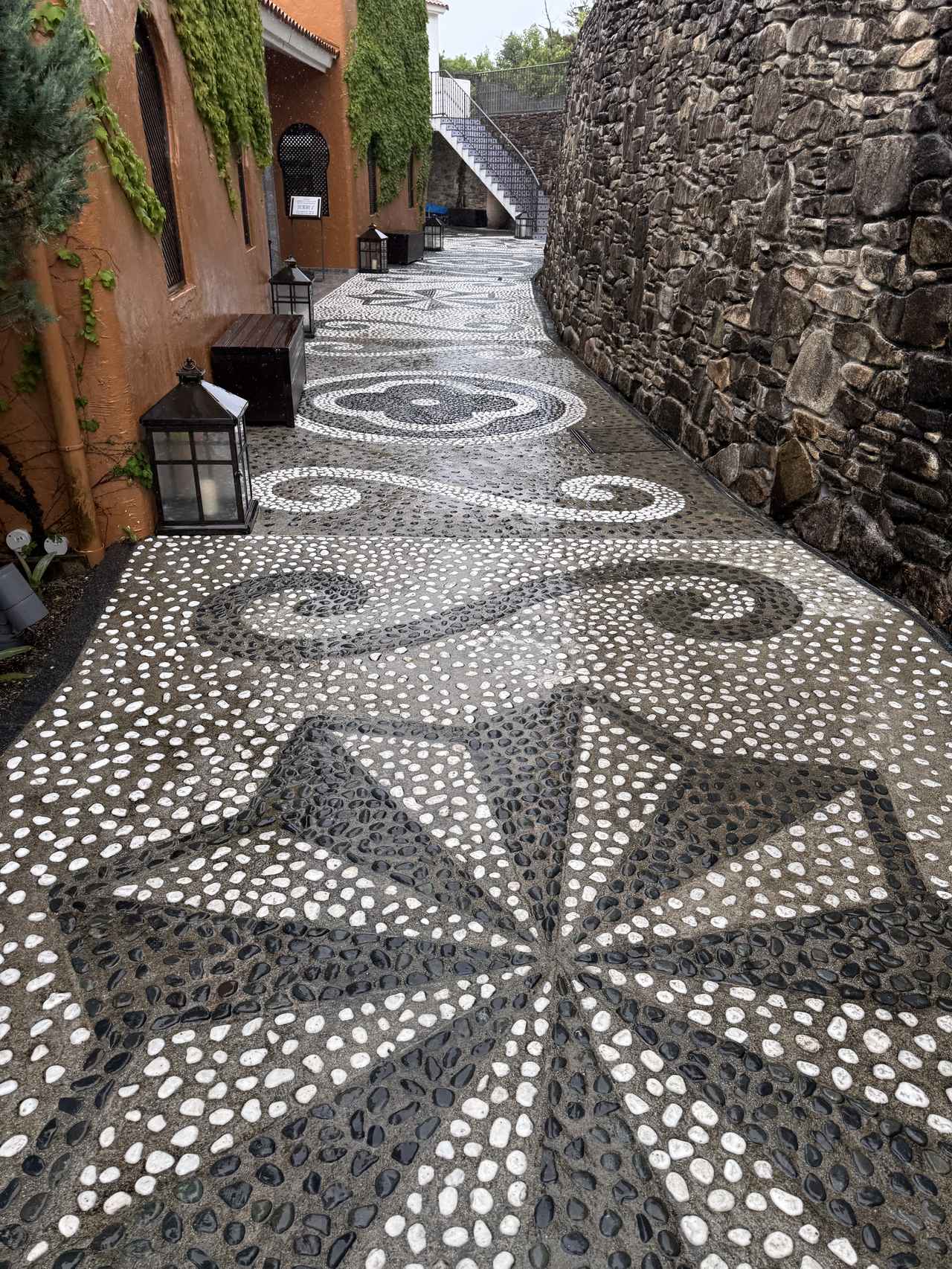 画像 : 9番目の画像 - 「まるで地中海の街並み♡三重で叶う“映え旅”と“癒し時間”【志摩地中海村】」のアルバム - カワコレメディア