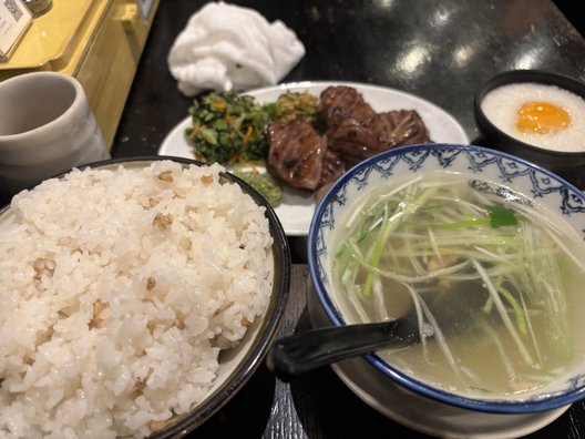 牛タン焼専門店 司 東口ダイワロイネットホテル店