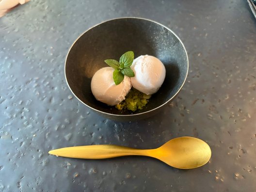 画像8: 週末は初登山にチャレンジ!高尾山の山頂で関東平野を眺望しよう!