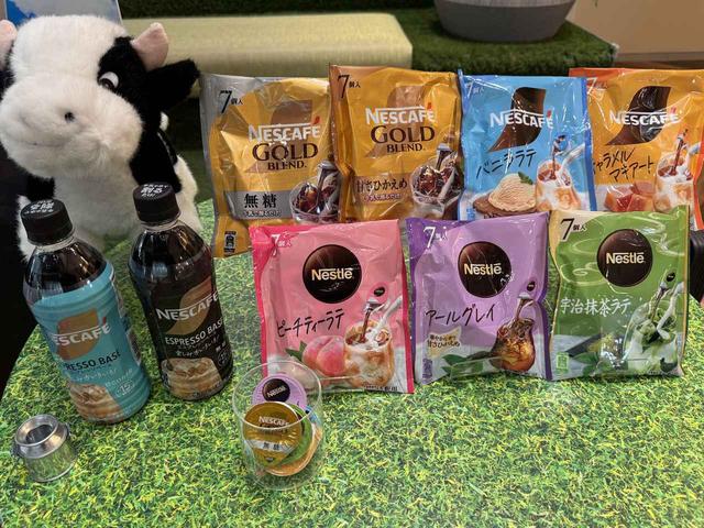 原宿に“ミニ牧場”が出現♡10種のご当地牛乳で楽しむネスカフェ限定ラテ