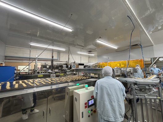 画像7: 創業200年以上の老舗・あみだ池大黒。大阪名物「おこし」が万博とコラボ!