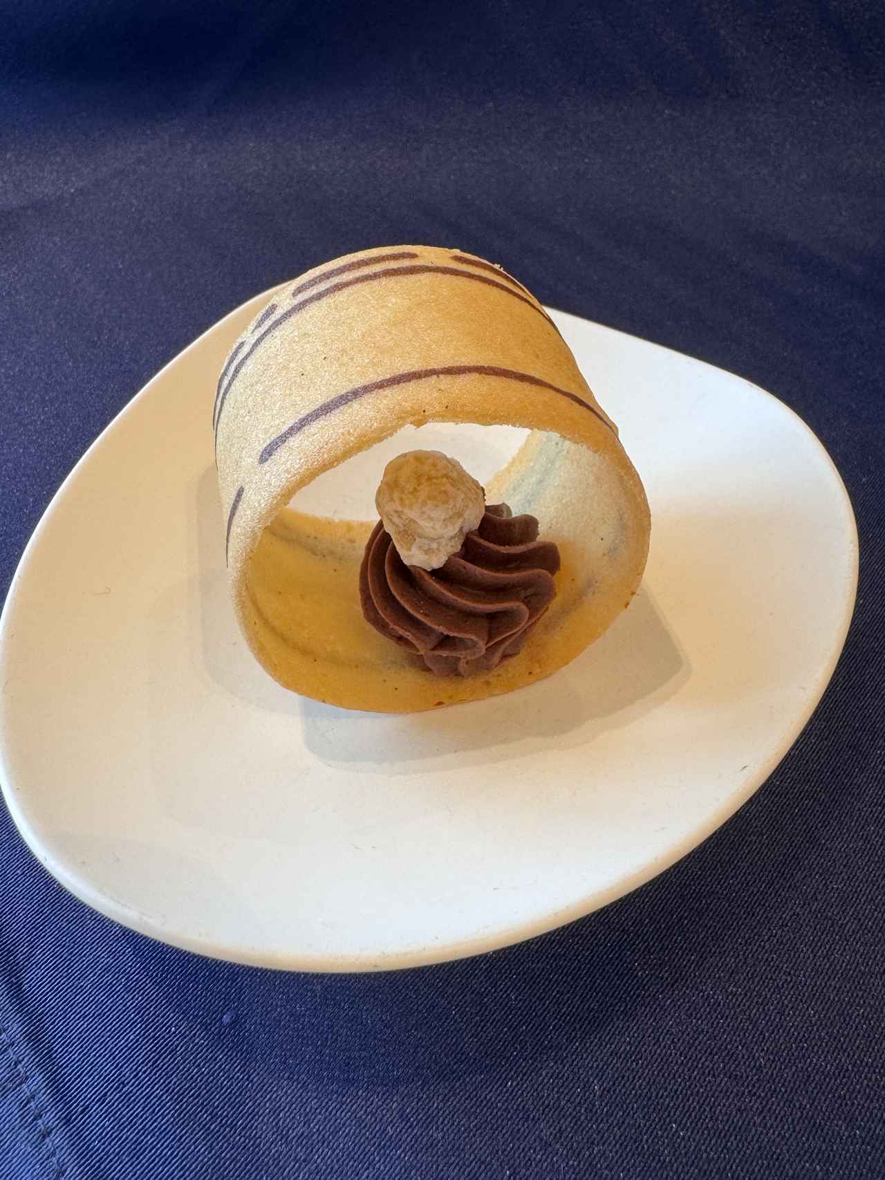 Images : 1番目の画像 - 「アートな美食体験♡【メズム東京✕すみだ北斎美術館】“五感で味わう冨嶽三十六景”」のアルバム - カワコレメディア