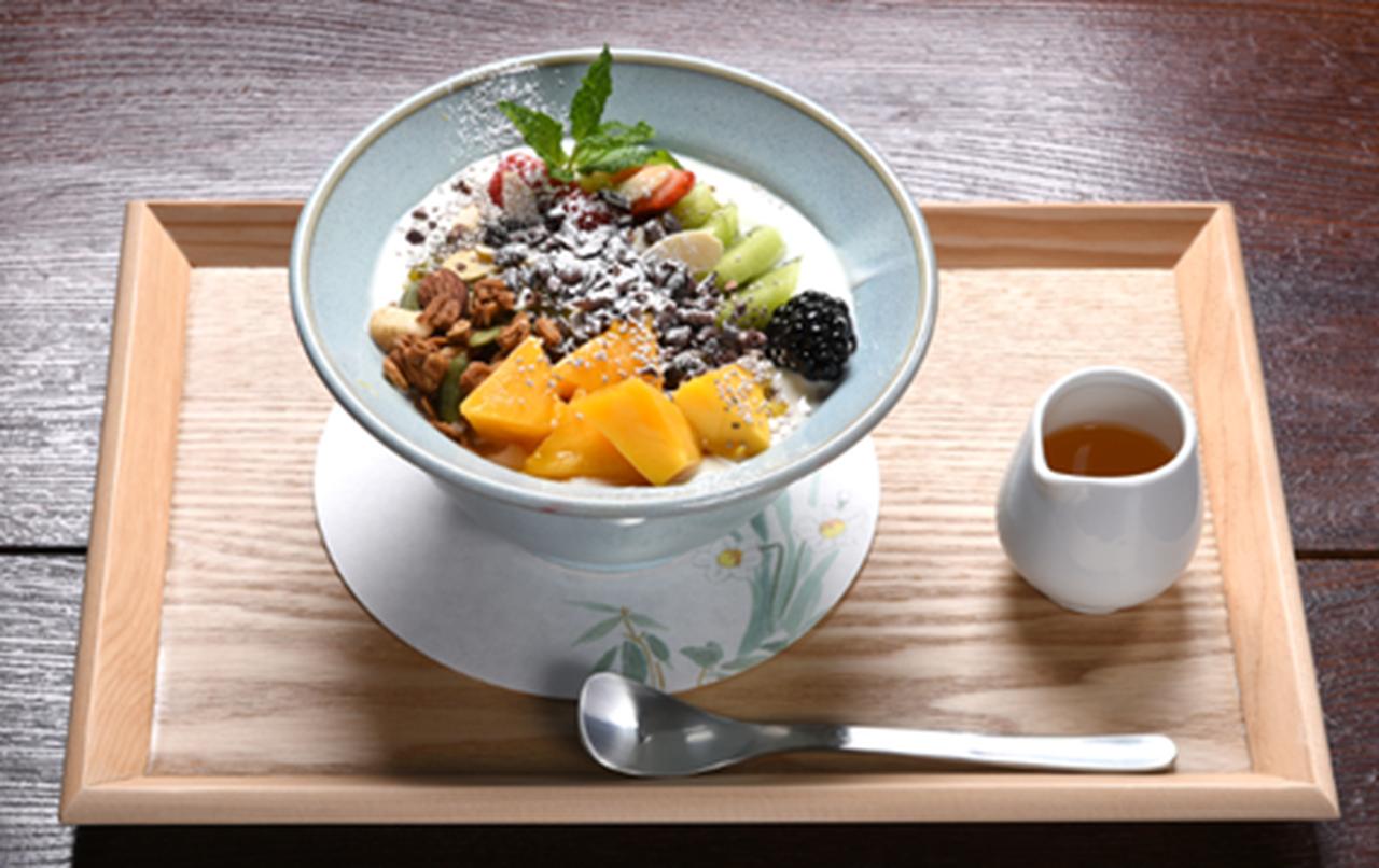 画像: 特別メニュー （トロピカルヨーグルトボウル）