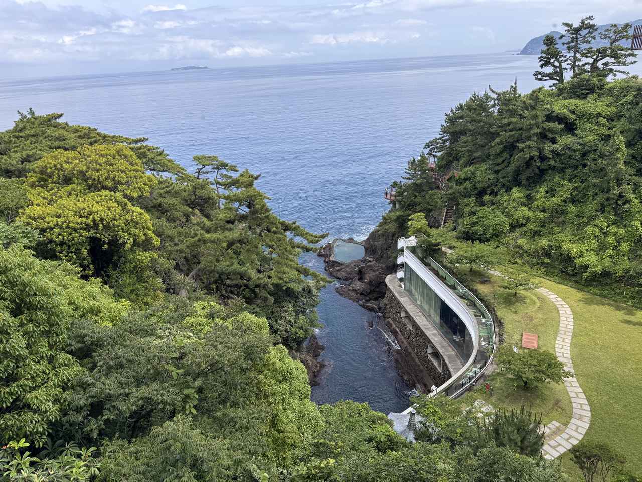 画像1: 昭和レトロが、今、アツい♡昭和100年【ホテルニューアカオ】で懐かしさと新しさに浸る旅へ