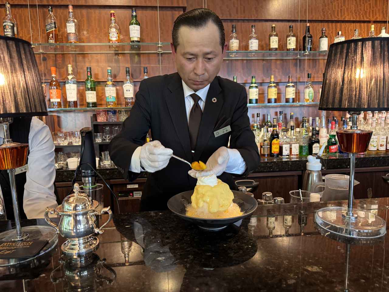 画像: バーテンダー・佐藤賢一氏