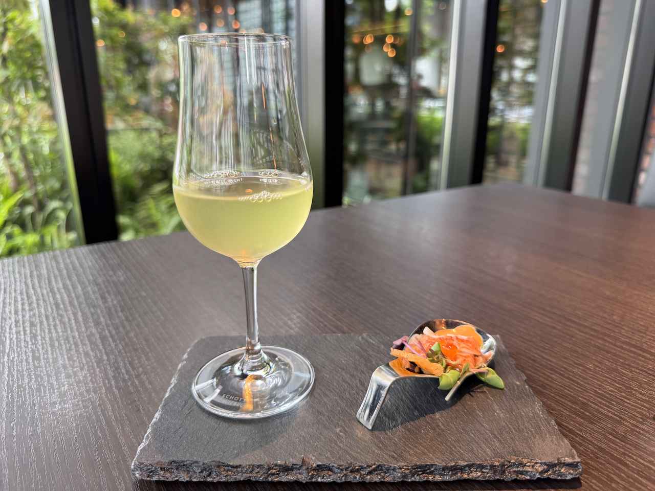 画像: オマール海老のビスク お米のチュイル添え×煎茶「嘉木」