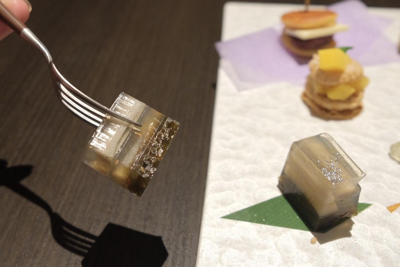 画像2: ●【日本茶との調和を楽しむ逸品】牛蒡と昆布の寒天テリーヌ × 冷たい玉露「麟鳳」