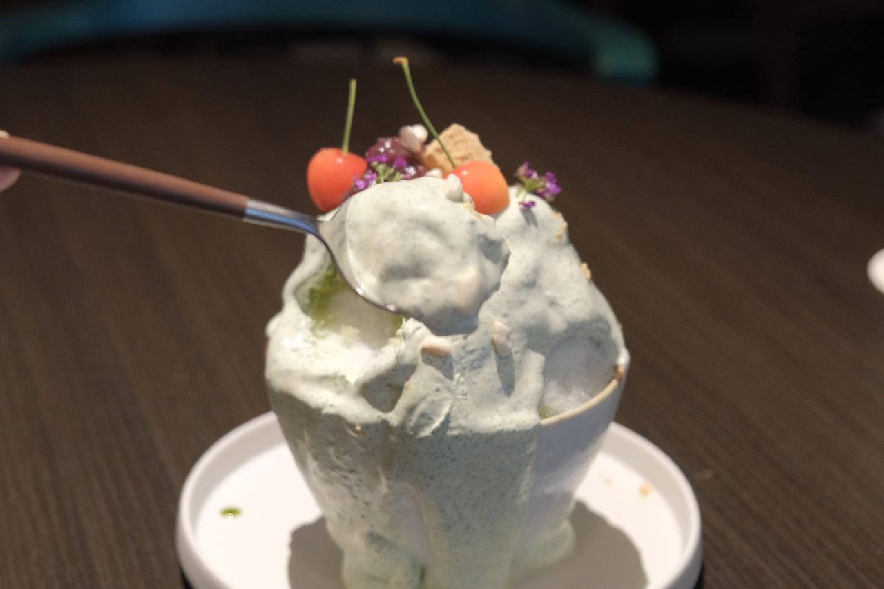 画像2: ●玉露の練乳あずきかき氷 × 「冷たい極上ほうじ茶」