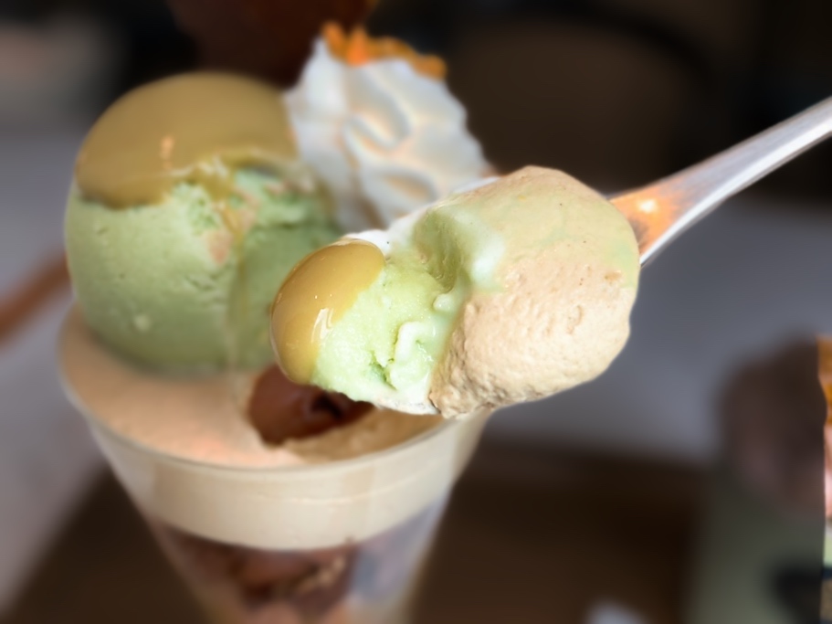 画像3: 美しいグラスでいただく、食感も楽しいパフェ