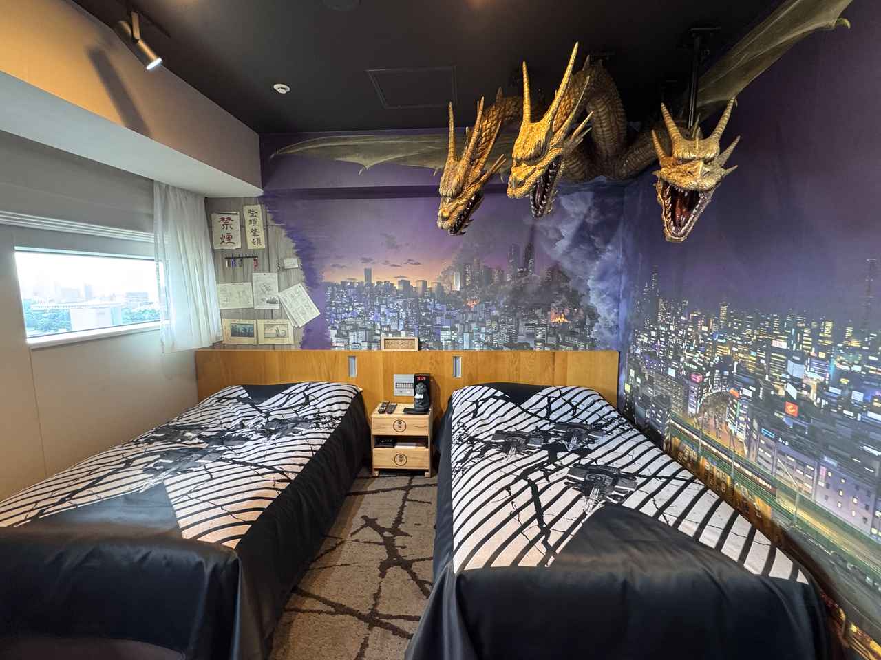画像1: ゴジラファン必見♡ホテルグレイスリー新宿に「ゴジラVSキングギドラルーム」誕生