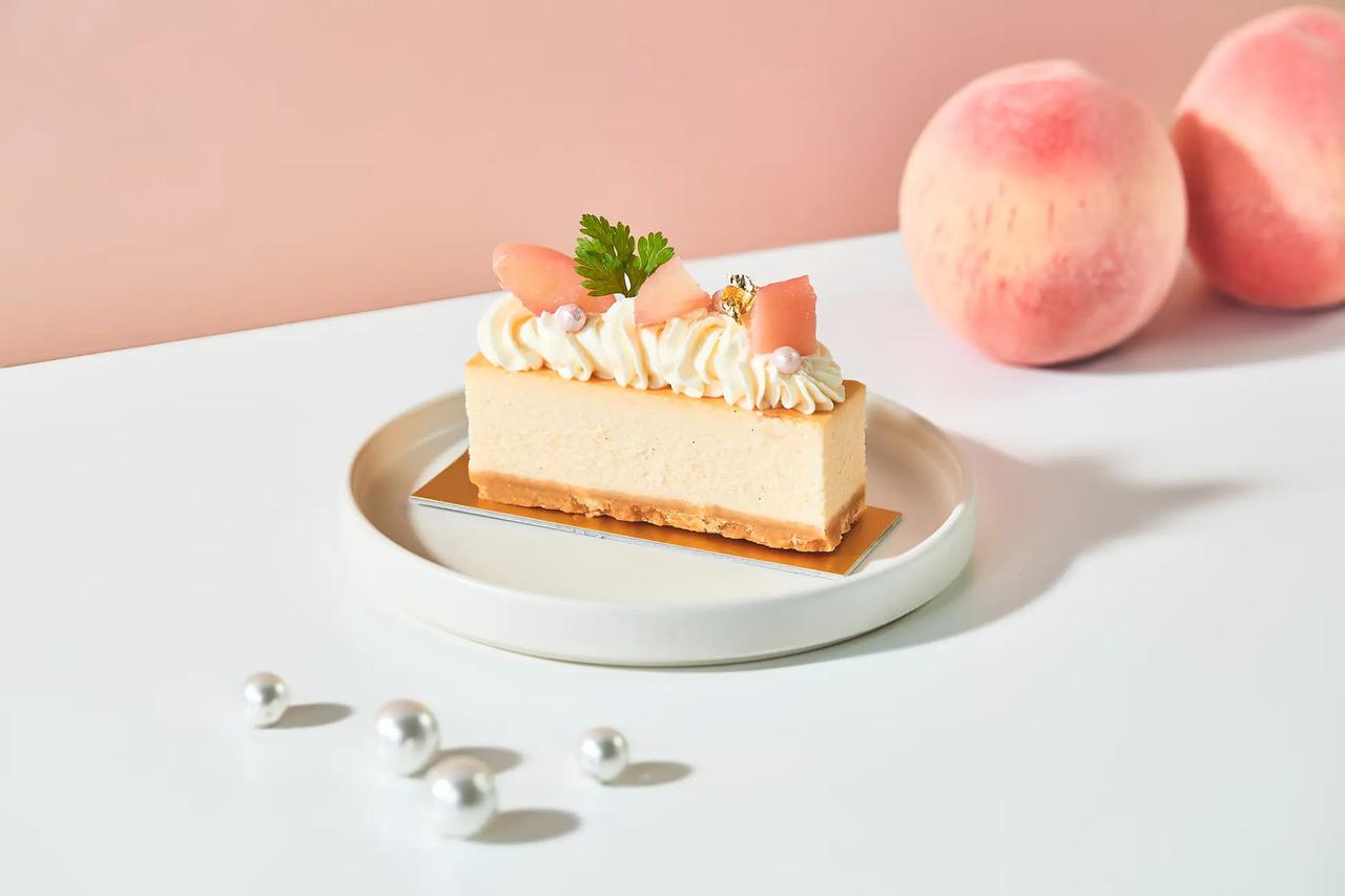画像: MOMOチーズケーキ 880円（税込）