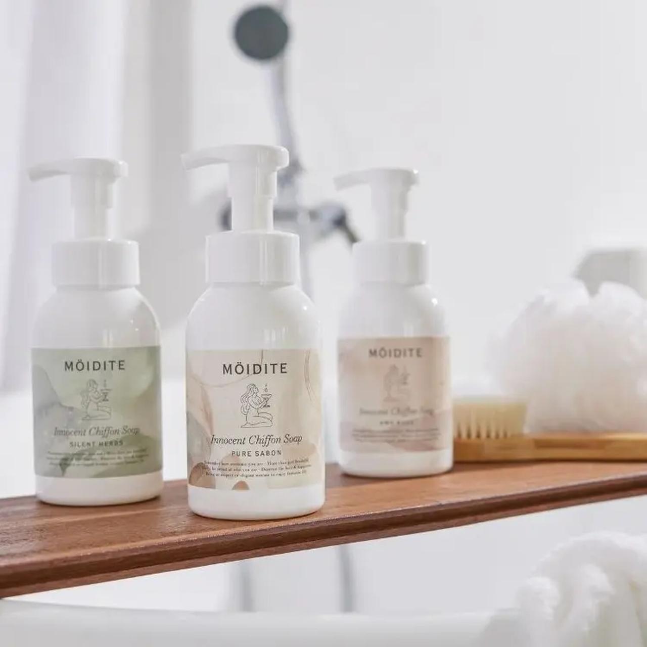 画像: ふわふわホイップ泡でふんわりなめらか肌 イノセントシフォンソープ　全3種　サイレントハーブ/ピュアサボン/アモーローズ 300mL／各1,540円（税込） つめかえ用 260mL／各1,210円（税込）