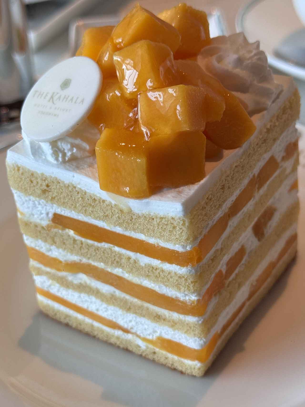 画像: 宮崎県産マンゴーのプレミアムショートケーキ 【料金】6,072円（税サ込）