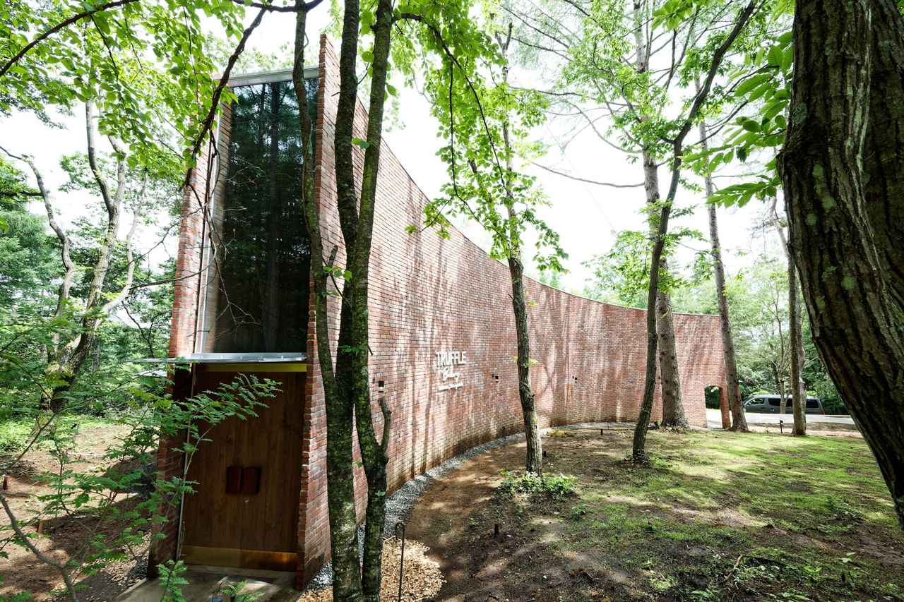 画像: 八ヶ岳の天然水で作る、ライブ感満点の限定パンたち