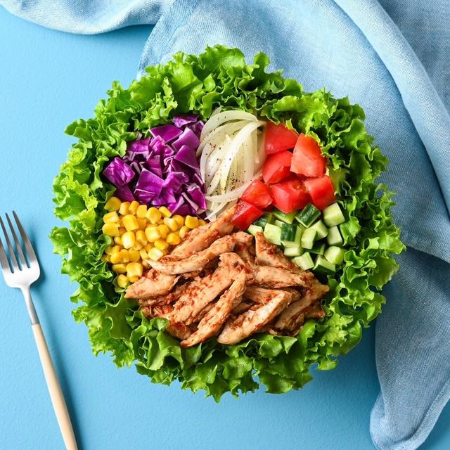 暑さで食欲が落ちる夏に、主食になる“サラダボウル”を。WithGreenから