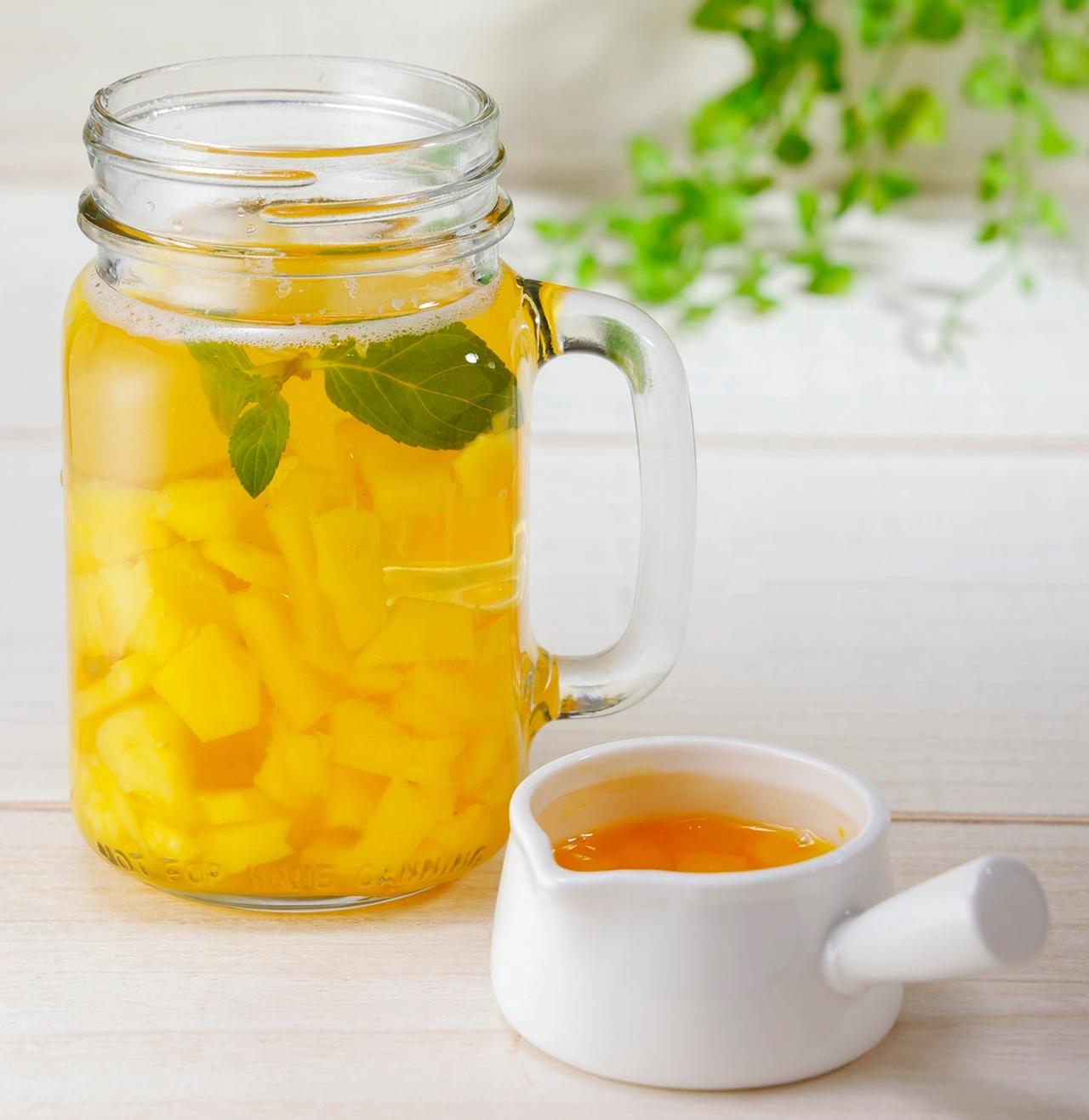 画像2: Doleとの初コラボが実現！小さな森珈琲で焼きパインとマンゴーソースが主役のトロピカルパンケーキが期間限定で登場