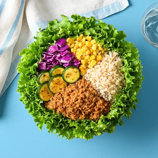 暑さで食欲が落ちる夏に、主食になる“サラダボウル”を。WithGreenから