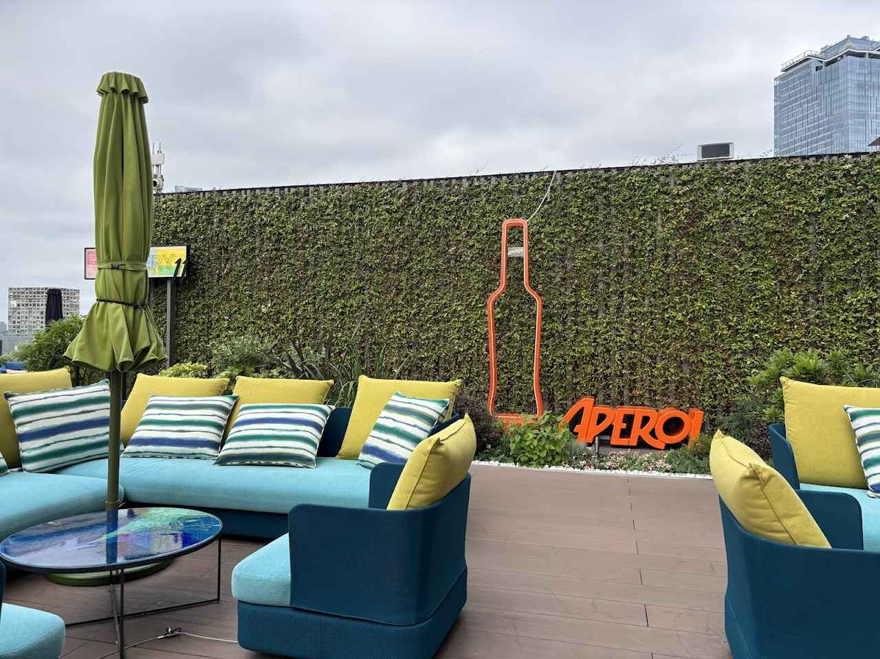 画像1: 渋谷の絶景を一望できるテラスでAperolを満喫 「Spritz in the City」を夏季限定で開催