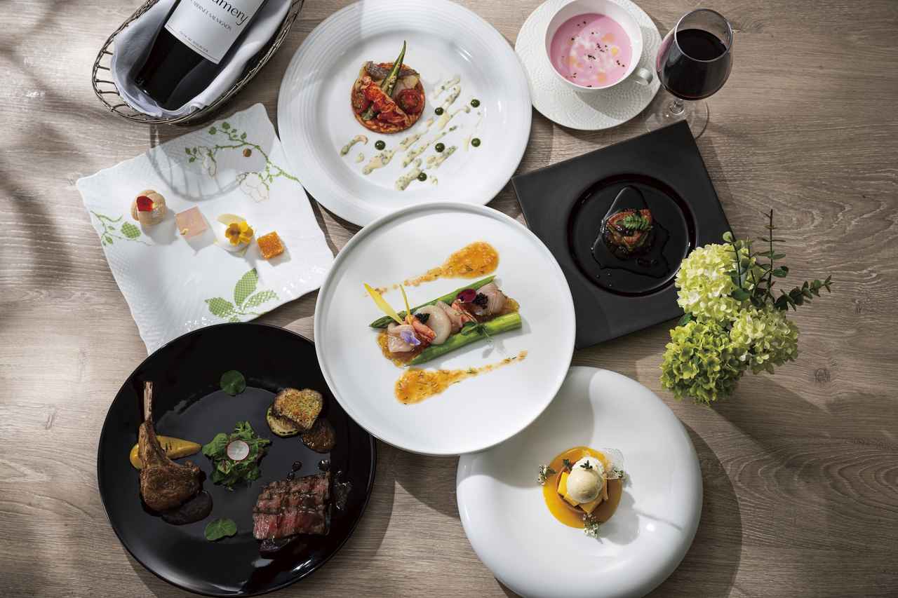 画像: 摩天楼ディナー　2025年6月1日（日）～2025年8月31日（日）まで　夏のフルコースディナー -【公式】ザ ロイヤルパークホテル アイコニック 東京汐留 - 新橋駅より徒歩約3分 - 東京のホテル