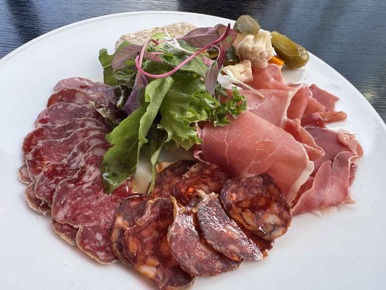 画像: シャルキュトリー盛り合わせ