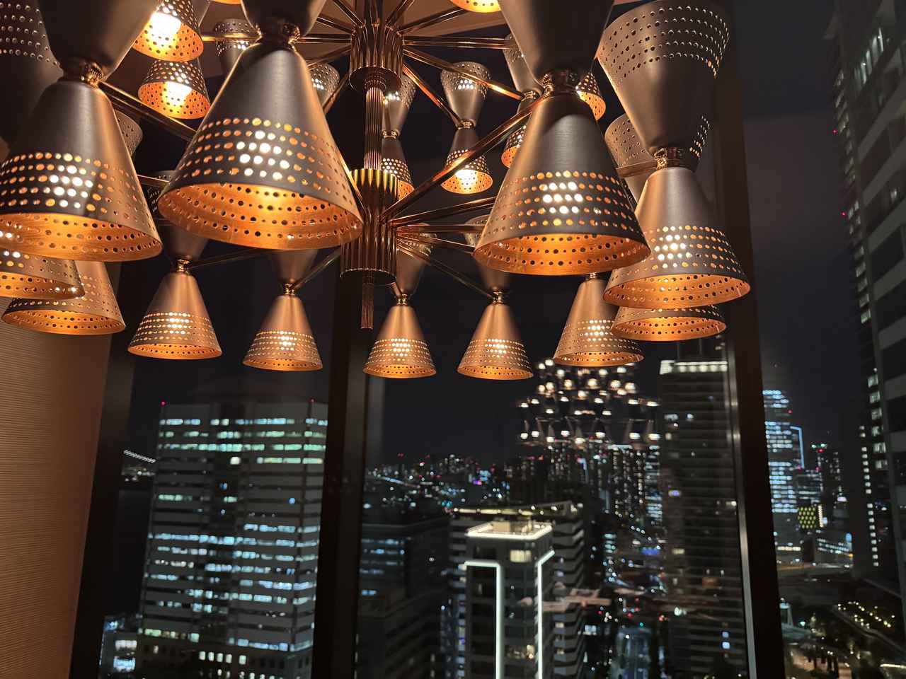 画像1: “週の折り返し”に、ちょっと特別な心ほどける時間を