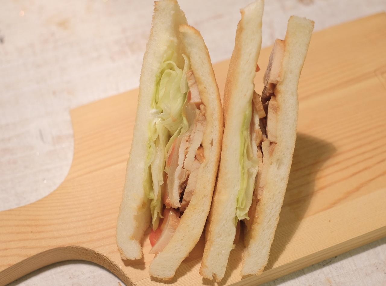 画像: ●クア・アイナ監修　テリチキンサンド